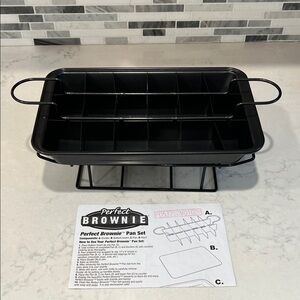 Perfect Brownie Non-Stick Pan Set - Black 4 Piece Set 18 Individual Brownies